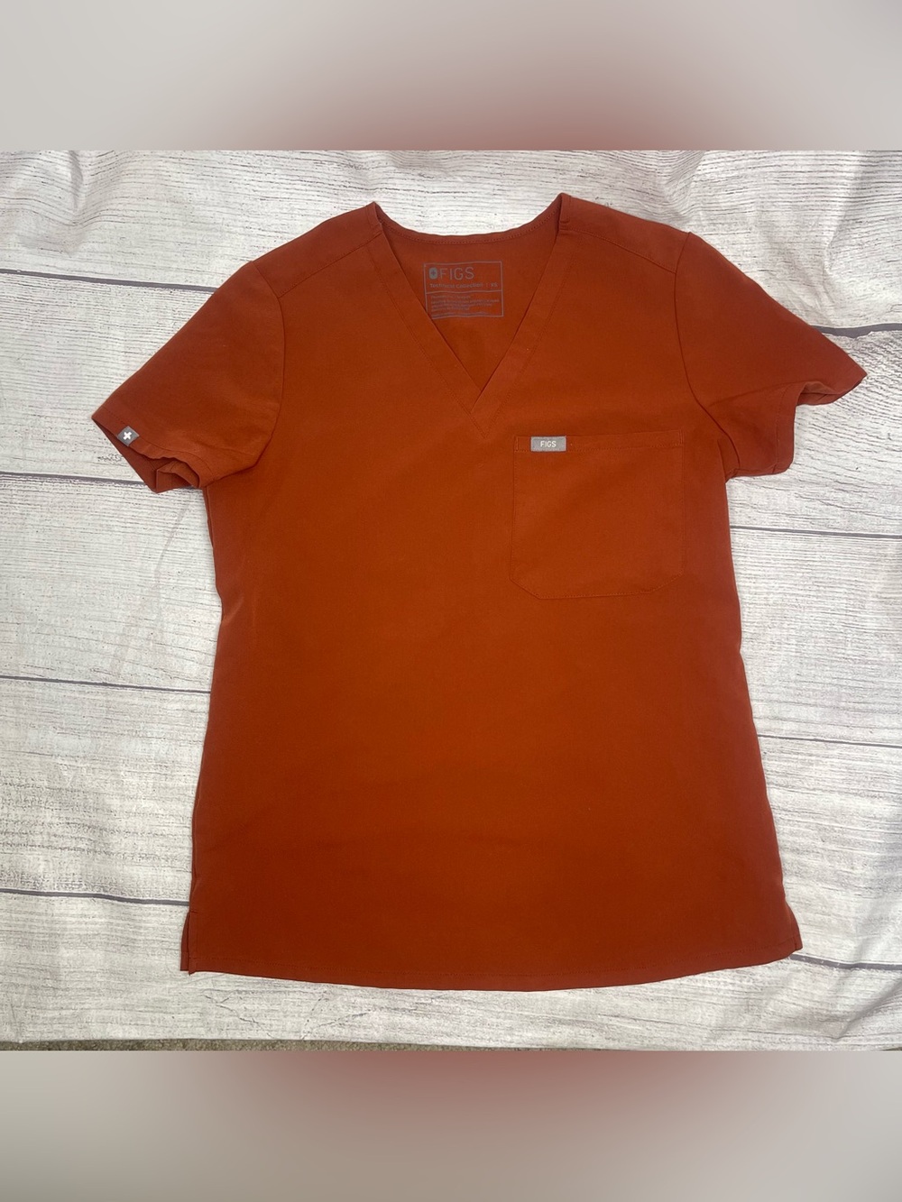 Figs Women’s XS Burnt Orange One Pocket Scrub Top